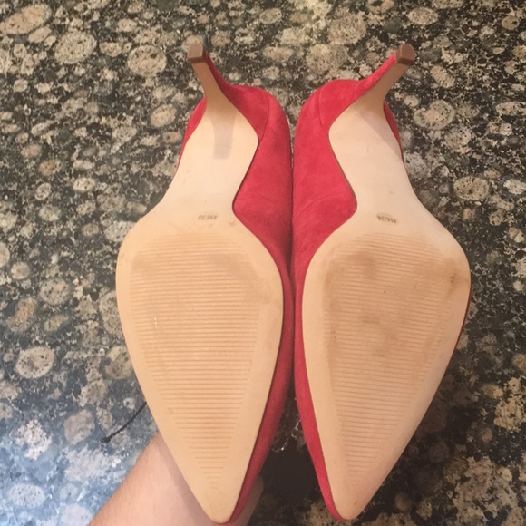 SOLE SOCIETY - Red Suede Heels - Picture 6 of 7